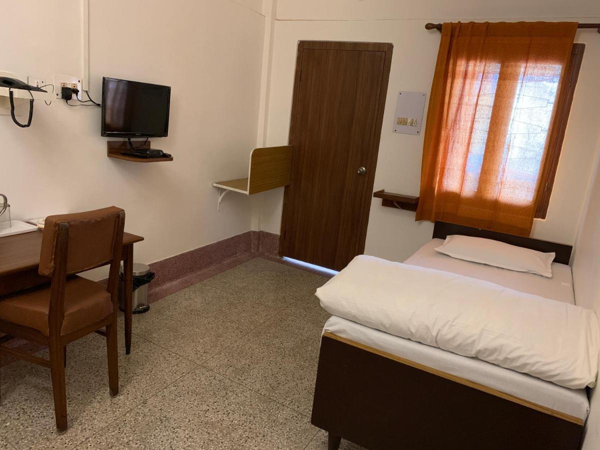 Hotel Saluja Siliguri Extérieur photo