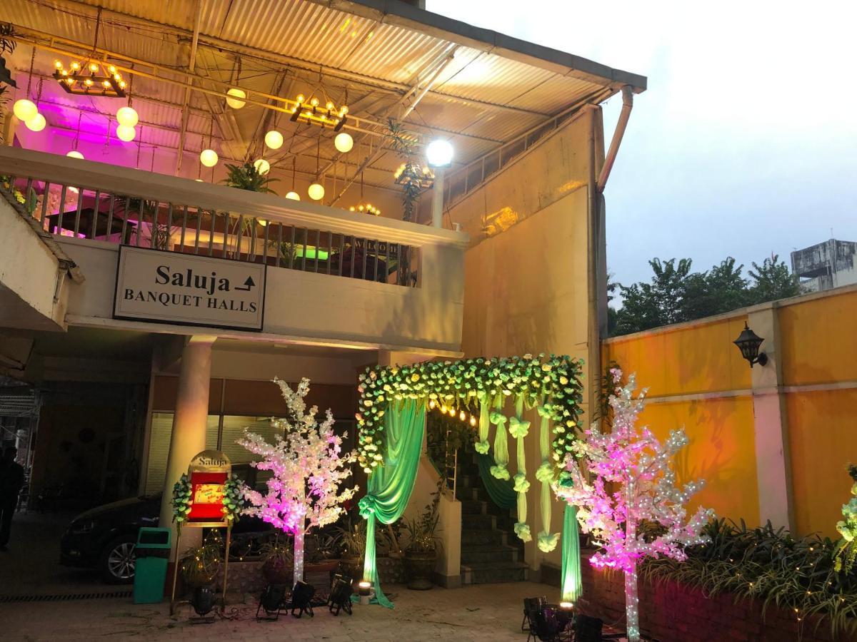 Hotel Saluja Siliguri Extérieur photo