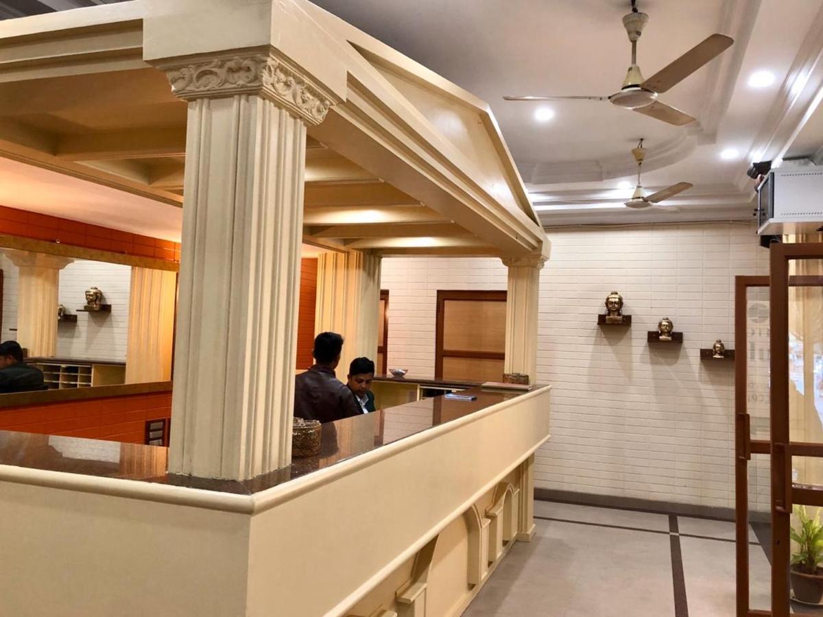 Hotel Saluja Siliguri Extérieur photo