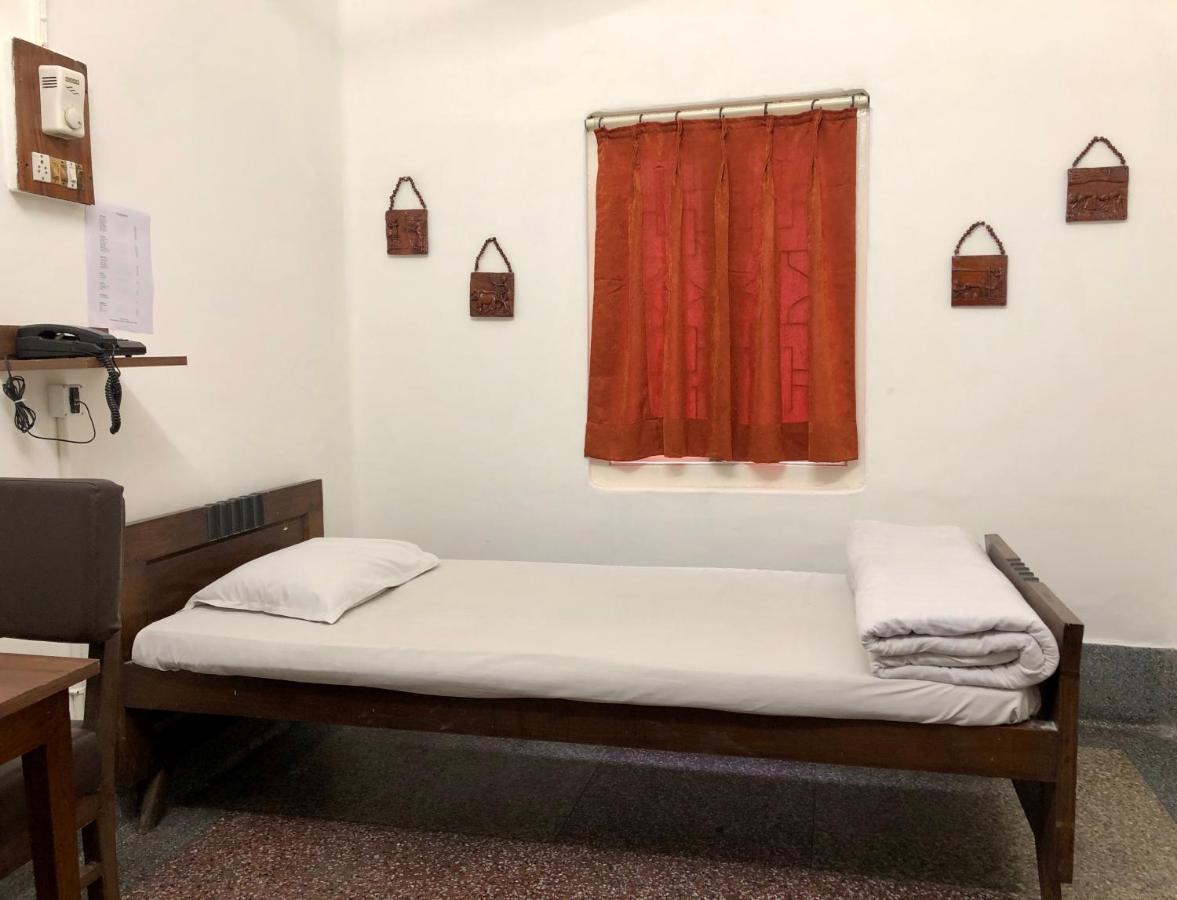 Hotel Saluja Siliguri Extérieur photo