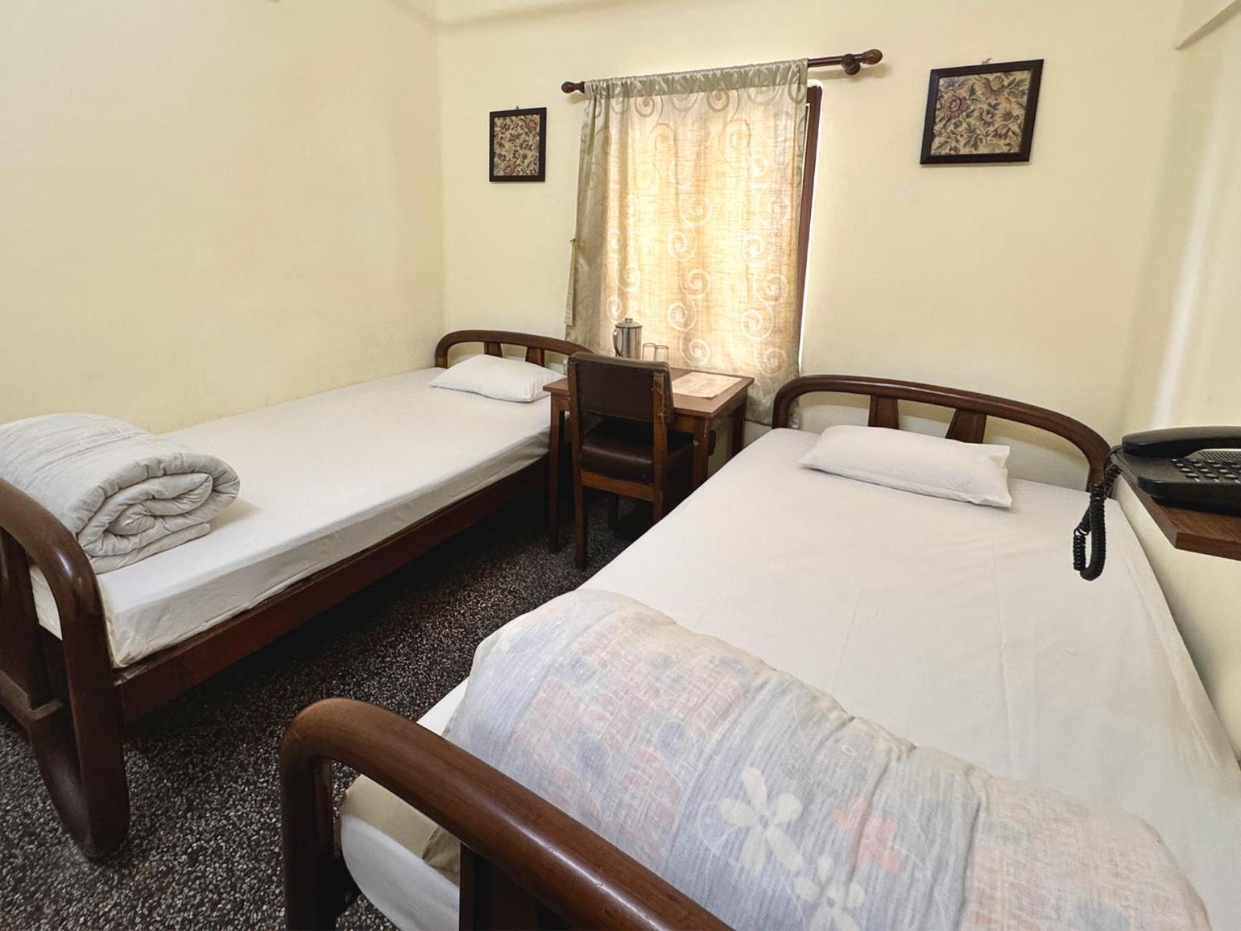 Hotel Saluja Siliguri Extérieur photo