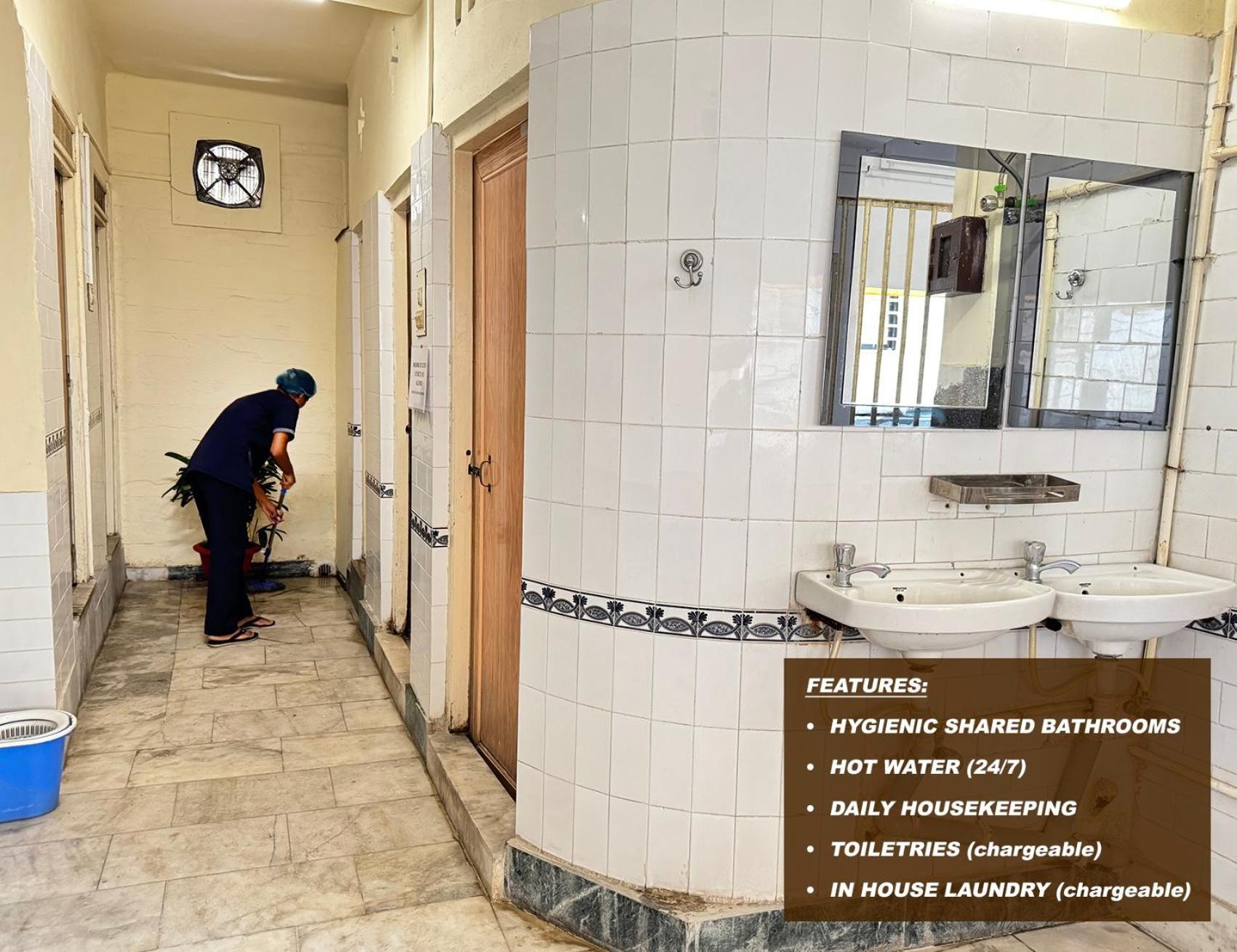 Hotel Saluja Siliguri Extérieur photo